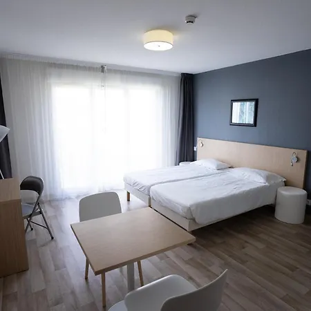 - Azureva Apartment *